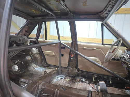 78-86 Ford Fairmont / LTD 4-Door 8.50 Roll Cage - Notched